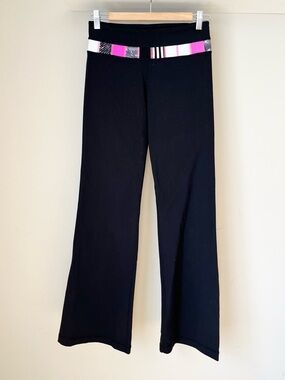 🦄 Lululemon Reversible Groove Flare Pants